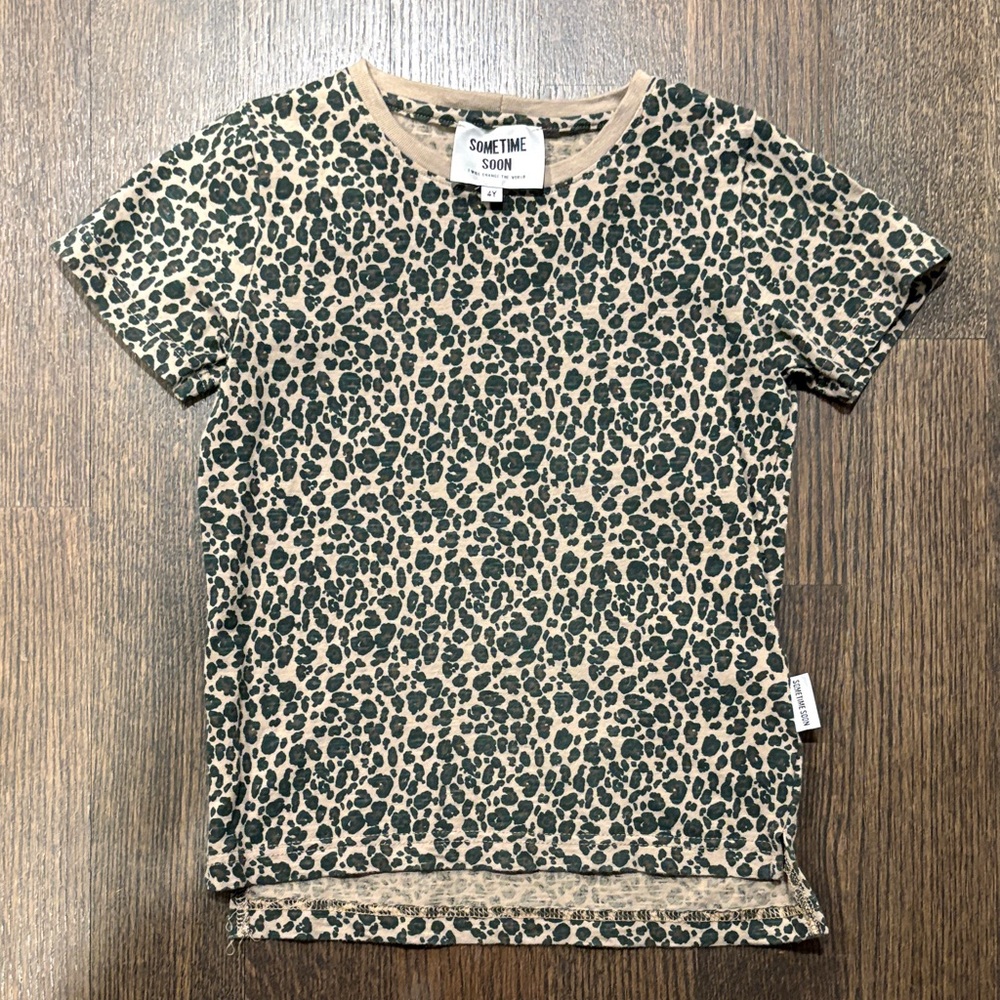 Sometime Soon Youth Size 4 Leopard Print T-Shirt - Green and Tan - Worn Once!